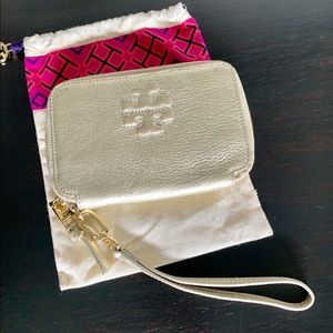 Tory Burch Wristlet Metallic Gold